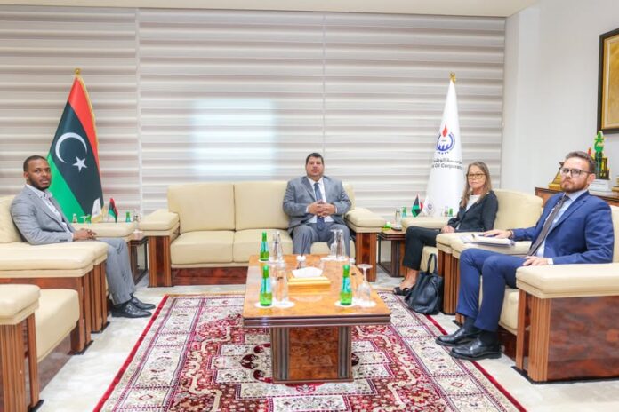 الأمم المتحدة تبحث مع مؤسسة النفط تعزيز الاستدامة والشفافية