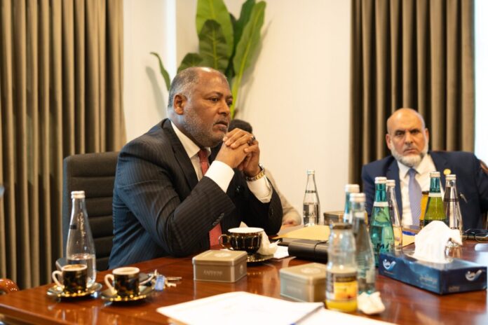 المالية تعلن عن قرار جديد بشأن تحصيل ضريبة الدخل