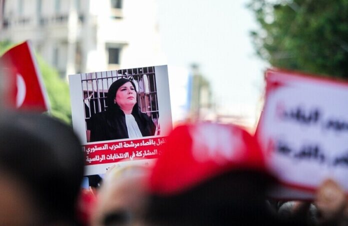 تونس.. السجن 12 عاماً لرئيسة الحزب الحر الدستوري «عبير موسي»