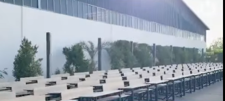 «مؤسسة النفط» تدعم مدارس الجنوب بمقاعد دراسية جديدة