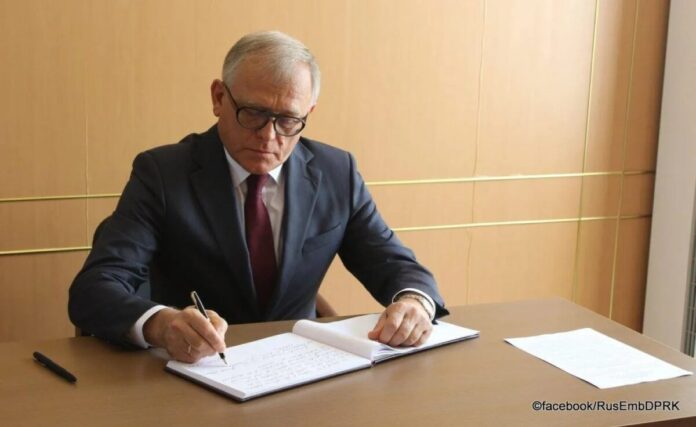 من العالم.. وفاة سفير روسي وإصابة ملكة جمال ومأساة طفل سوري!