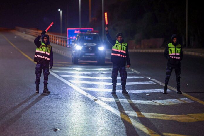 «أمن طرابلس» تحذّر السائقين من مخاطر على جسر الدرن