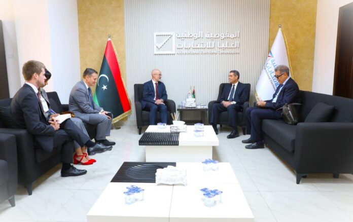 المفوضية تستعرض الاستعدادات الانتخابية مع مسؤول فرنسي