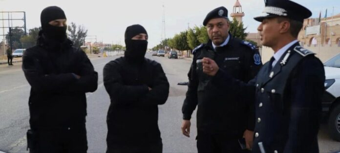 وزارة الداخلية تتابع سير العمل في معبر «رأس جدير»