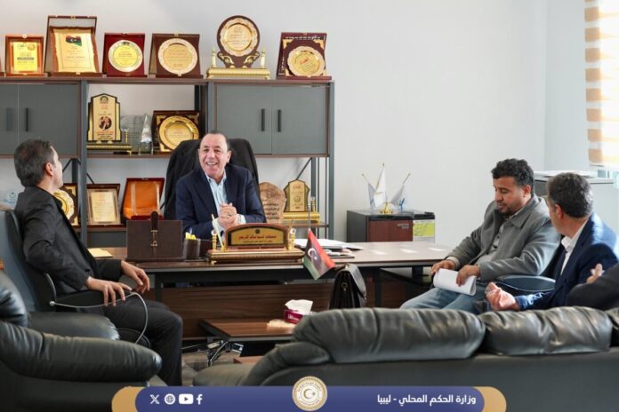 الحكم المحلي تشدد على رفع مستوى الخدمات في البلديات الجنوبية