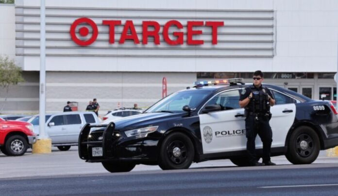 أحداث عالمية.. احتجاجات وسيول وحوادث أمنية وصحية تهز عدّة دول