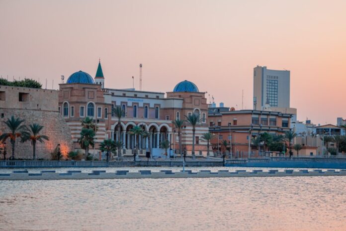 المركزي: الإيرادات النفطية منذ يناير 287 مليون دولار