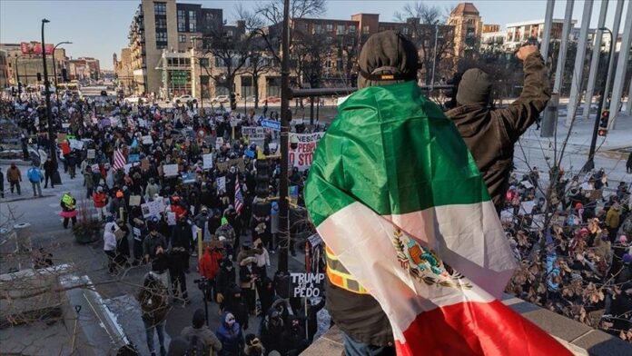 احتجاجات «آيس آوت» تتوسع.. والشرطة الأمريكية ترفع حالة التأهب