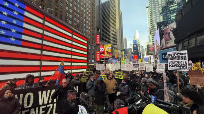 إسرائيل تشيد بالقبض على مادورو.. الاحتجاجات تعم نيويورك وبرلين ضد العدوان الأمريكي