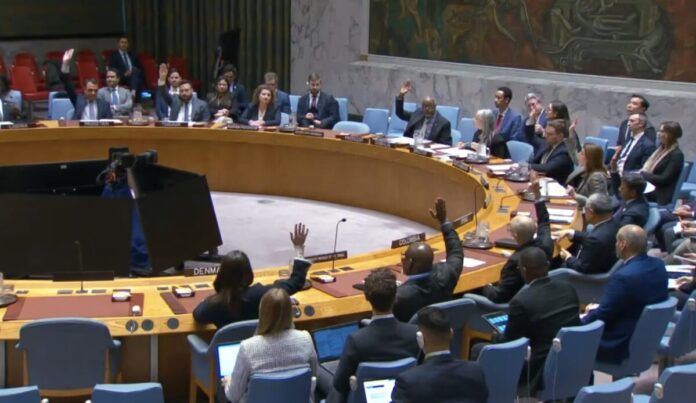 الحوثيون تحت المجهر.. مجلس الأمن يقر تمديد بعثة الحديدة