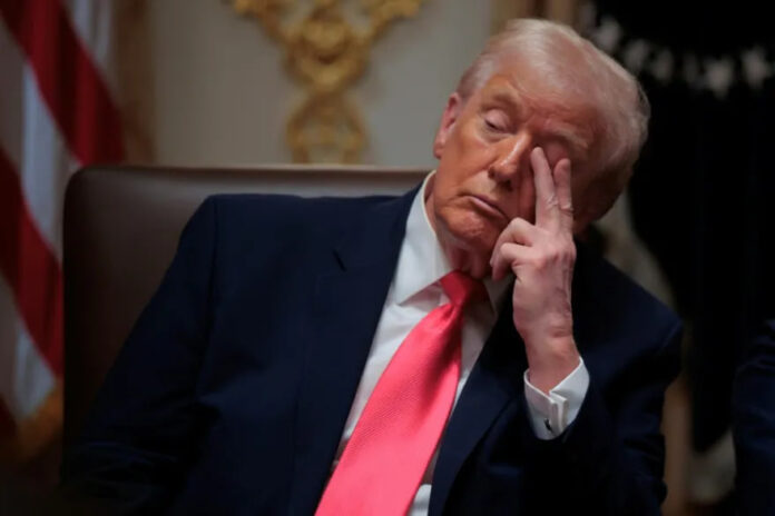 ترامب يوضح سبب «الكدمات» على يده ويؤكد: أتمتع بصحة جيدة!