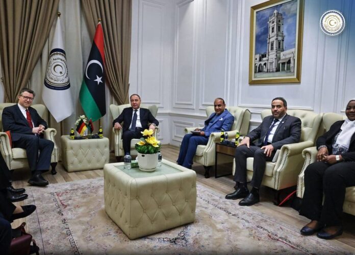 الباعور يستقبل وزير الدولة الألماني لبحث العلاقات الثنائية