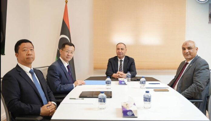 الباعور يبحث مع السفير الصيني التعاون الاقتصادي والسياسي