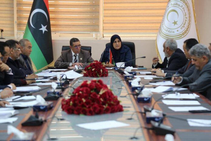 التربية تستعرض الاستعدادات النهائية لـ«الامتحانات العامة»