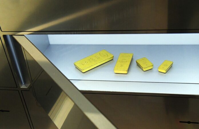 ترامب يحرّك أسواق المعادن.. موجة صعود للذهب والفضة