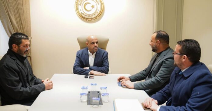 «الحكم المحلي» تبحث التحديات الخدمية في بلدية غريان