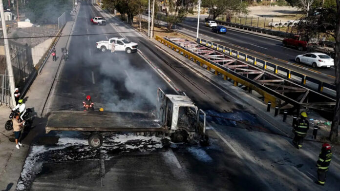 مقتل «مينشو» يشعل موجة عنف بالمكسيك.. الرئيسة تحثّ على الهدوء