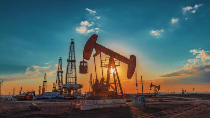 بعد ترخيص أمريكي مؤقت لشراء «الخام الروسي».. أسعار النفط تتراجع