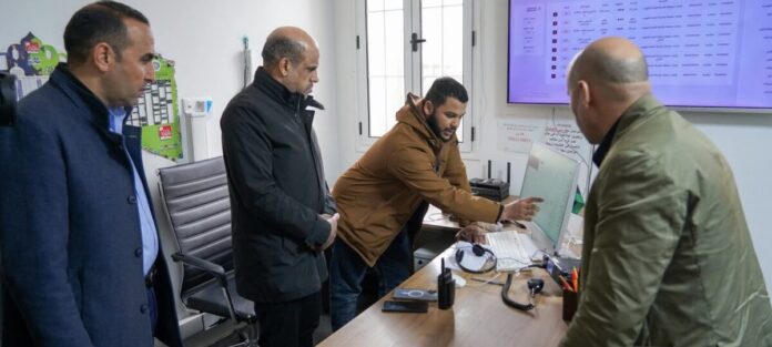 مراقبة جاهزية «مركز الاتصال 1415» للتعامل مع بلاغات الأمطار