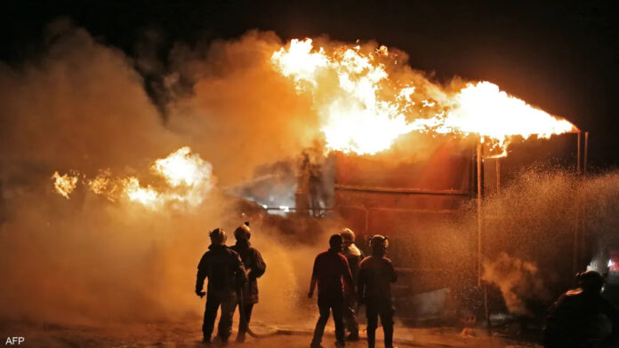 حرائق مأساوية وجرائم صادمة.. يوم دامٍ يضرب العالم