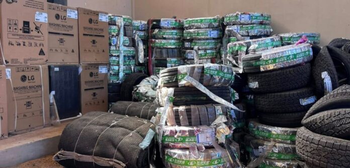 الداخلية تضبط بضائع معدّة للتهريب عبر «رأس جدير»
