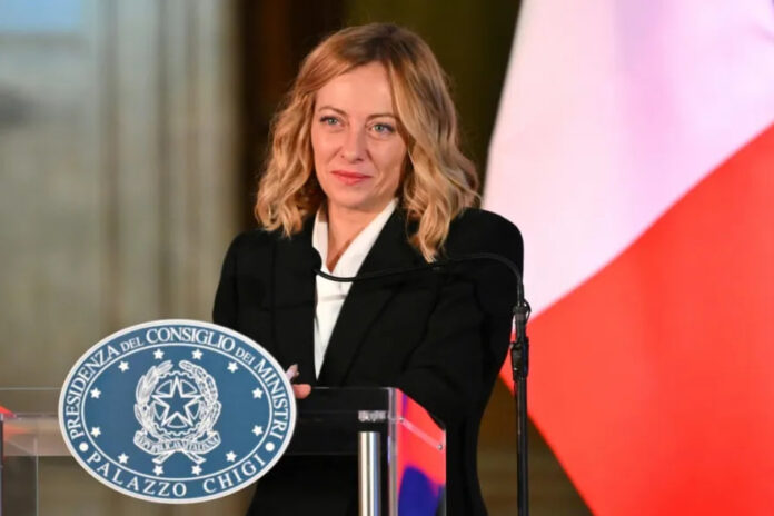 ميلوني تخاطب ترامب: عليك أن تفهم أنك رئيس أمريكا فقط