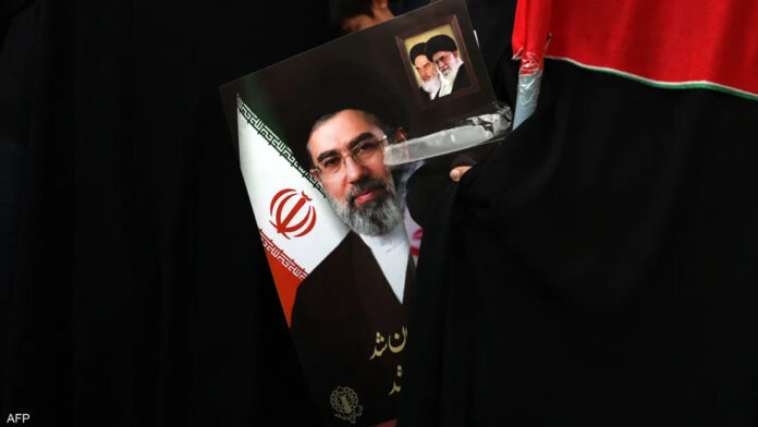 الذكاء الاصطناعي يثير الجدل.. هل صور ومقاطع «مجتبى خامنئي» حقيقية؟