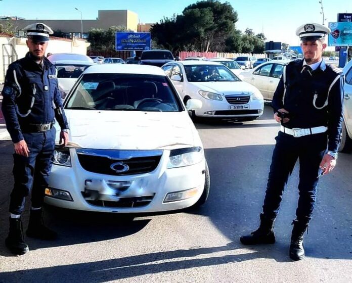 ضبط مركبة مطلوبة وإحالتها إلى قسم مرور أبوسليم