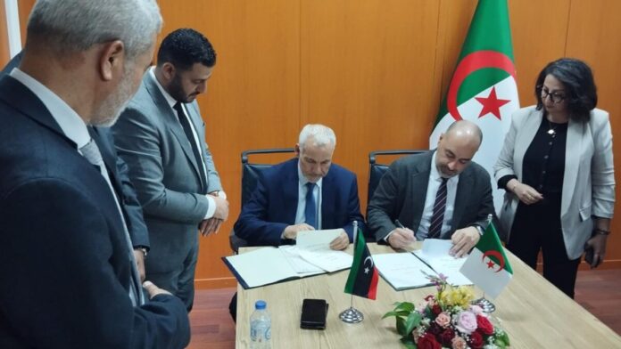 تدخل «حيز التنفيذ» قريباً.. توقيع مذكرة تفاهم جوي بين ليبيا والجزائر
