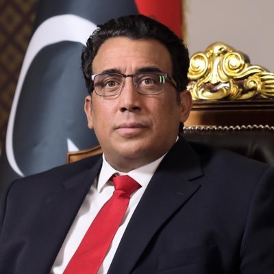 المنفي: الرياضة مظلة للوحدة والتآخي