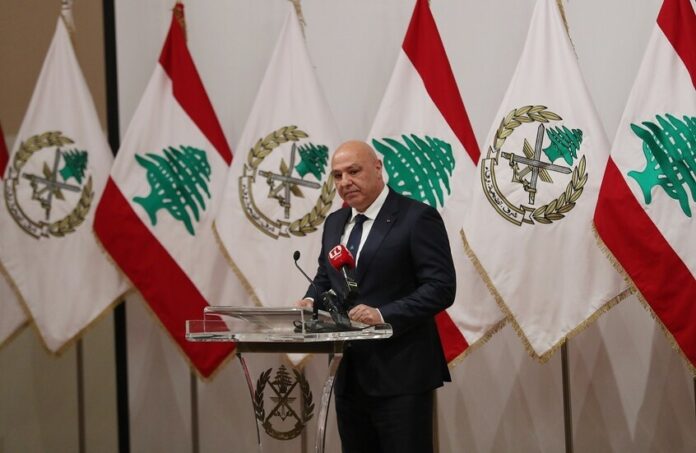 الرئيس اللبناني يؤكد: لا تنازل عن أي شبر من أرض لبنان