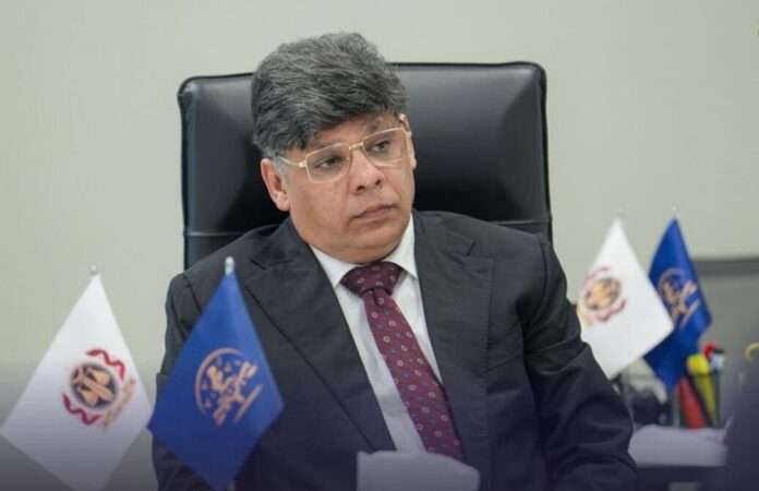 حبس رئيس سابق بالخطوط الجوية الليبية بتهمة الاستيلاء على أموال الشركة