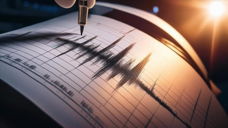 زلزال بقوة 5.6 درجات يهز مصر ودولا مجاورة ومركزه قرب السويس