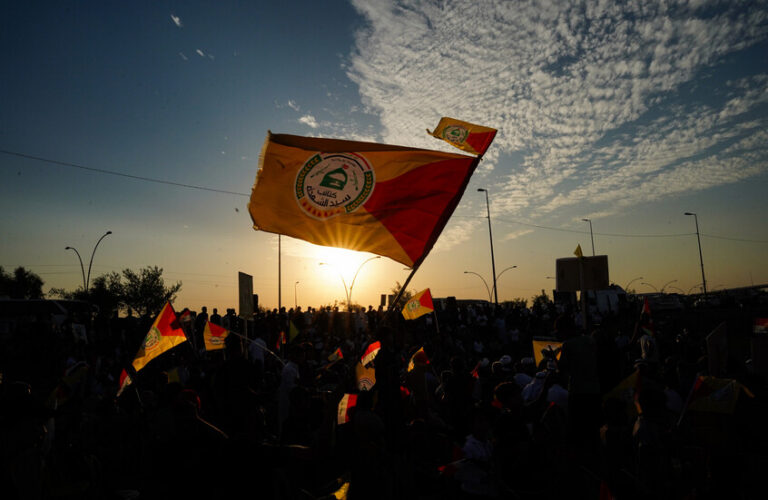 منها إخراج القوات الأمريكية والتركية.. كتائب عراقية تحدد شروط «تنظيم السلاح»
