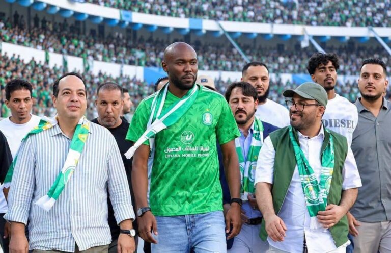 في ليلة الانتصار الأفريقي.. الأهلي طرابلس يُقدم المعتصم المصراتي لجماهيره