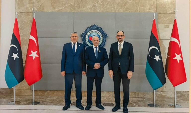 امطيريد يكشف لـ«عين ليبيا» السر وراء لقاء أنقرة: شراء للوقت وللمحافظة على المناصب