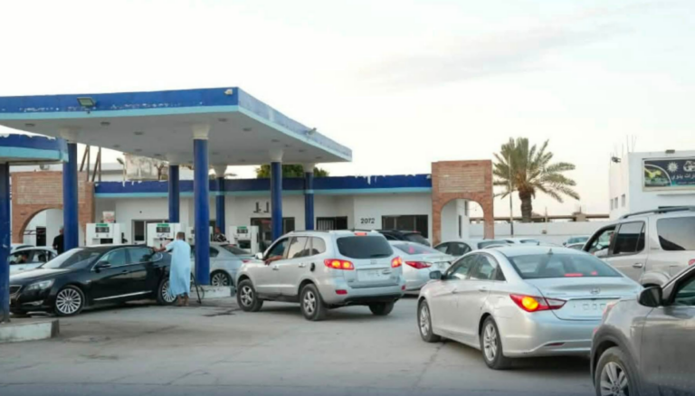 وزارة الداخلية تكشف تطورات جديدة بشأن «أزمة الوقود»
