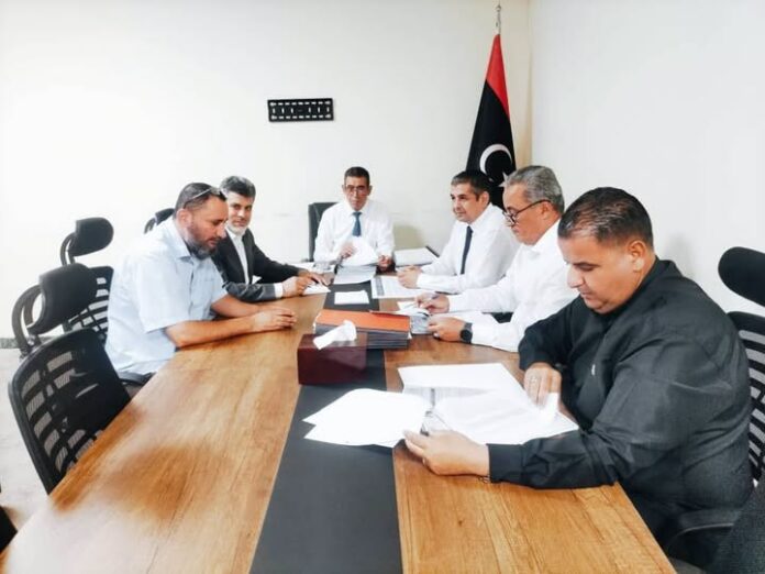 التربية تستعرض احتياجات المؤسسات التعليمية من المعلمين