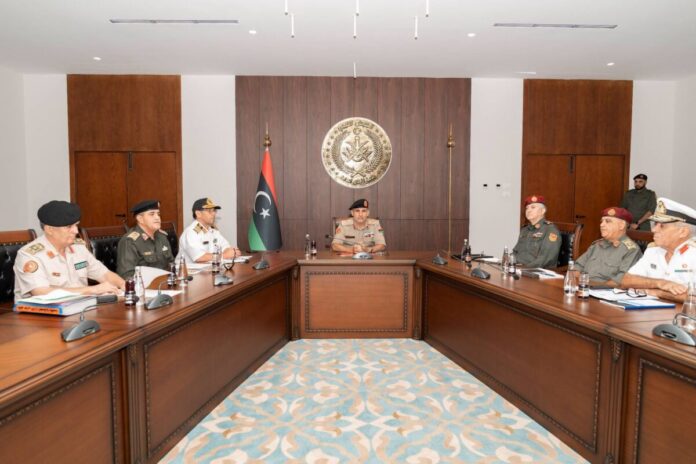 النمروش يترأس اجتماع «الأكاديميات والكليات العسكرية» في طرابلس