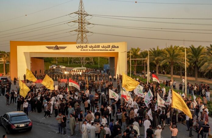 العراق..«المقاومة الإسلامية» تهدد بإسقاط الحكومة بسبب حصار إيران
