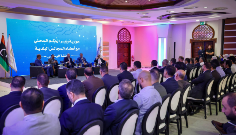 وزير الحكم المحلي: توحيد الجهود لدعم وتطوير العمل البلدي