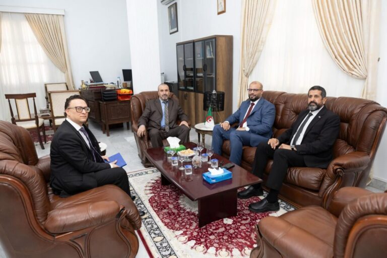 الأعلى للدولة يعزي الجزائر في «ضحايا الحرائق»