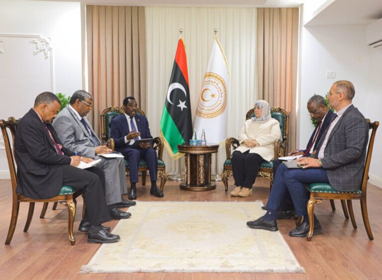 الكيلاني: تبادل الخبرات يسهم في «تحسين الخدمات» والبرامج الاجتماعية