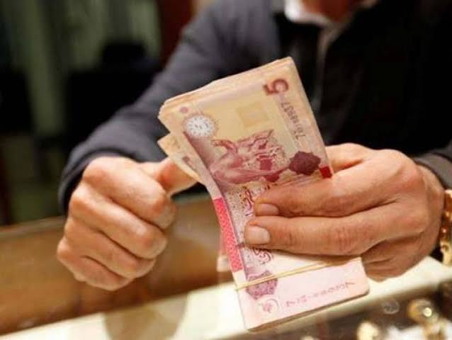 الدولار «تحت المجهر».. ماذا يحدث في الاقتصاد الليبي؟